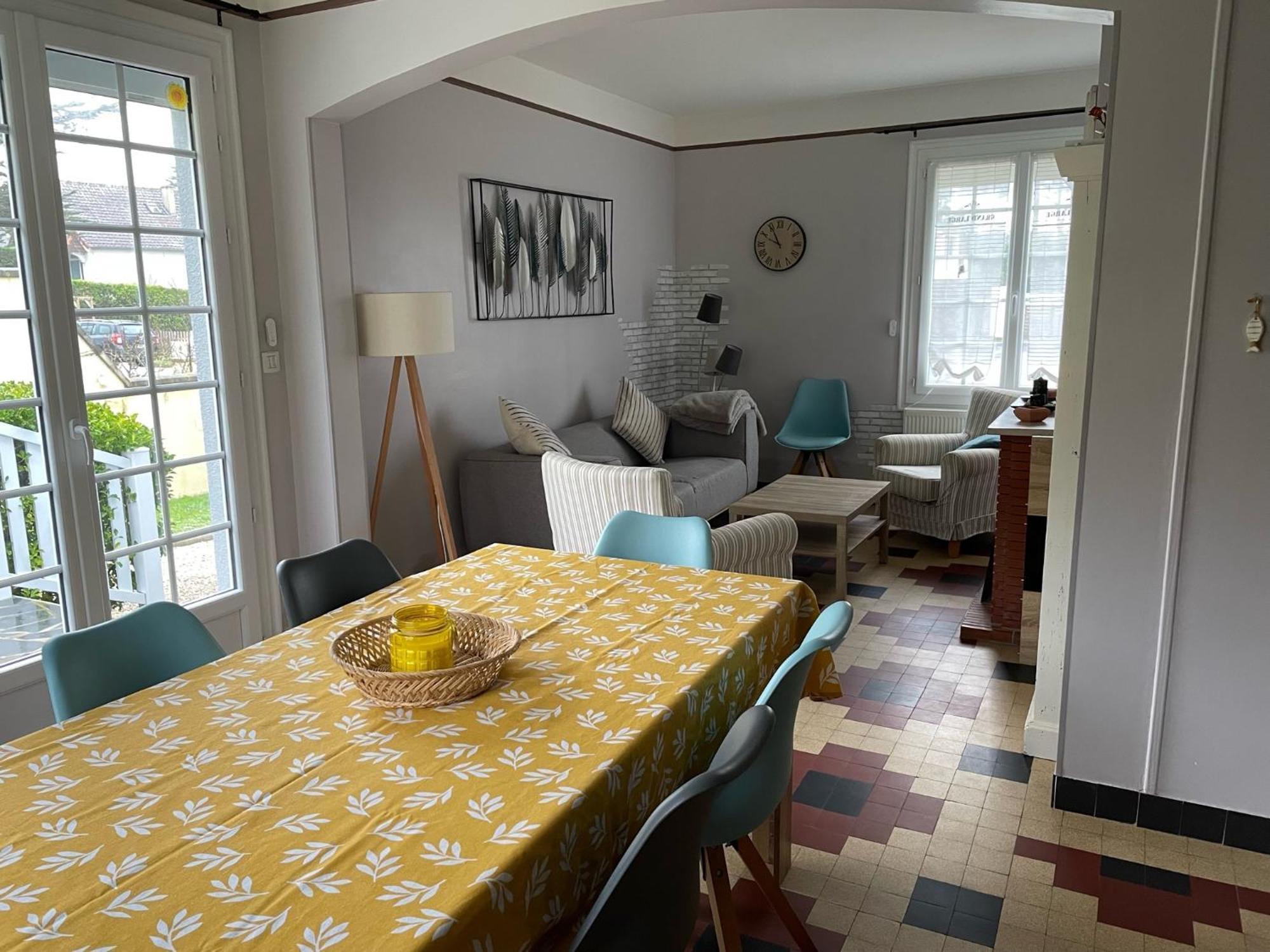 Villa Les Ilous Hauteville-sur-Mer Exteriör bild